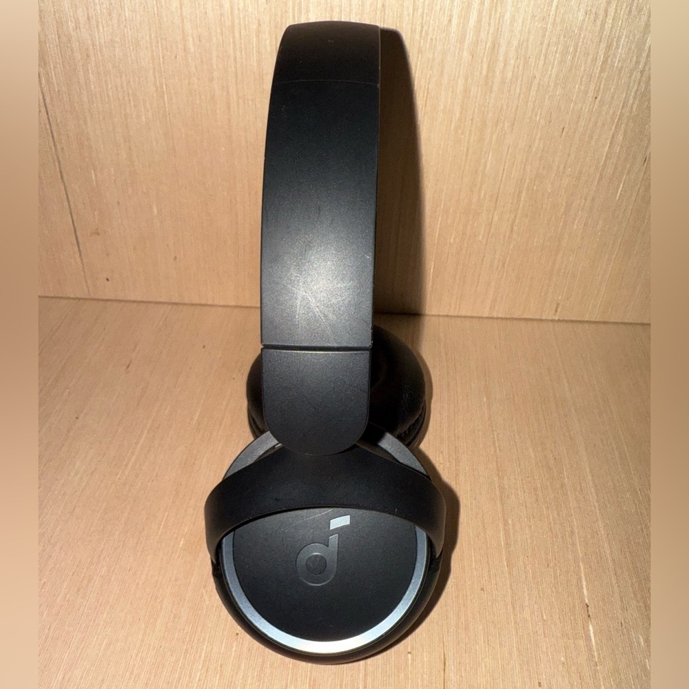 Soundcore By Anker H30i Wireless Headphones Foldable PreOwned Great Condition!!